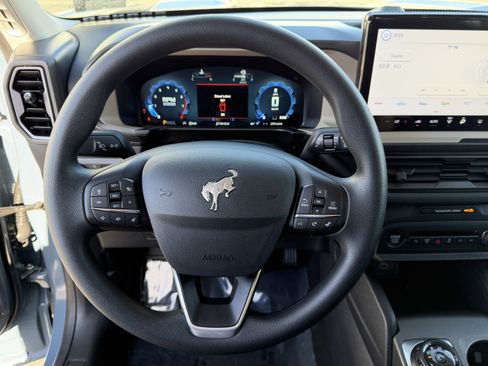 Used 2025 Ford Bronco Sport Big Bend image 15