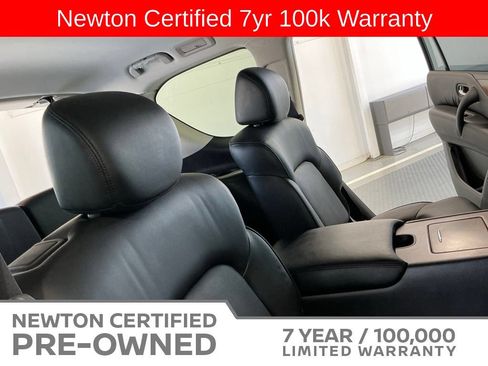 Used 2023 Nissan Armada SL w/ Captain's Chairs Package RWD image 23