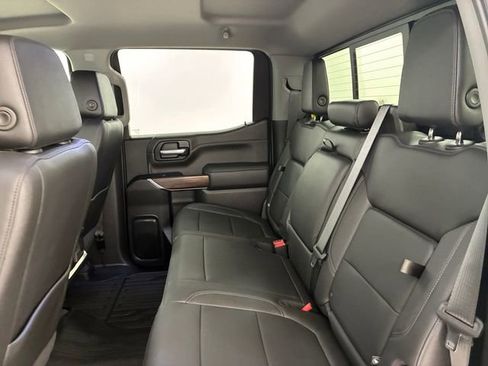 Used 2022 GMC Sierra 1500 SLT w/ SLT Premium Plus Package image 18