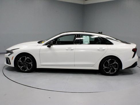 Used 2025 Kia K5 GT-Line w/ GT-Line Premium Package AWD/4WD image 8