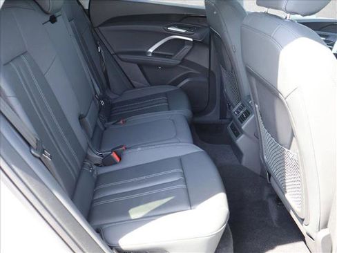 Used 2025 Audi Q5 Premium w/ Convenience Package AWD/4WD image 25