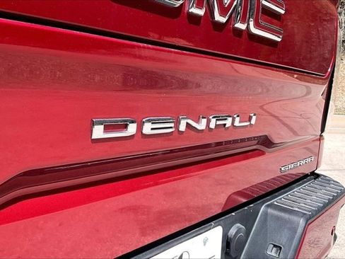 Used 2020 GMC Sierra 1500 Denali w/ Denali Ultimate Package AWD/4WD image 25