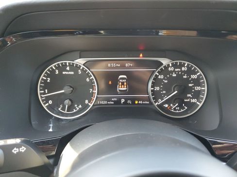 Used 2025 Nissan Pathfinder Rock Creek AWD/4WD image 21