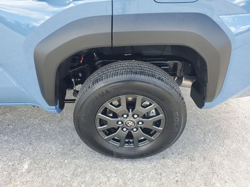 Certified 2025 Toyota 4Runner SR5 image 20