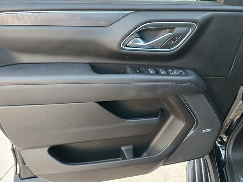 Used 2024 Chevrolet Tahoe RST w/ Luxury Package image 35