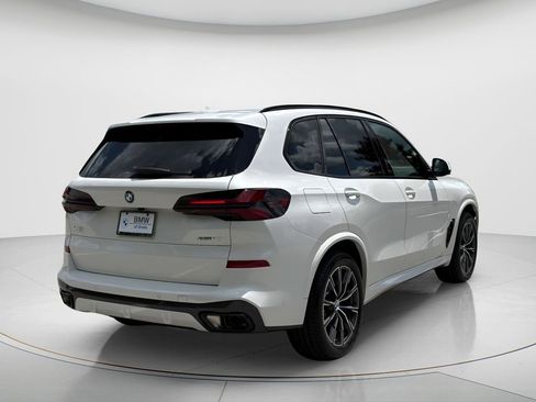 New 2026 BMW X5 xDrive40i w/ M Sport Package AWD/4WD image 5