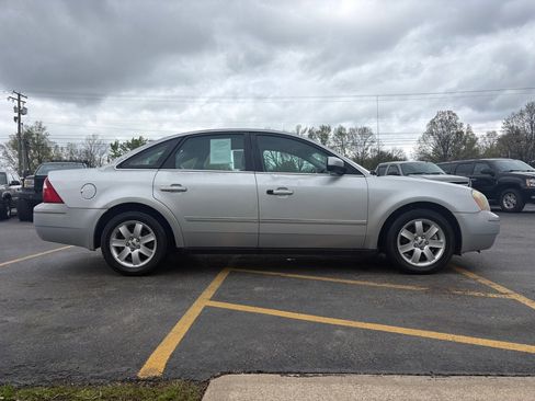 Used 2005 Ford Five Hundred SEL FWD image 5