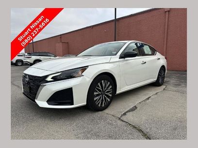 Certified 2025 Nissan Altima 2.5 SV