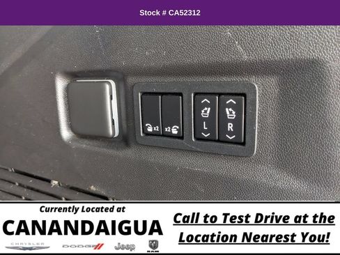 Used 2021 GMC Yukon SLT w/ SLT Premium Package AWD/4WD image 24
