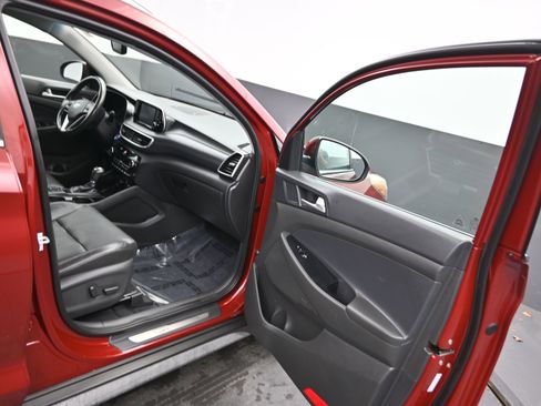 Used 2019 Hyundai Tucson Limited image 11