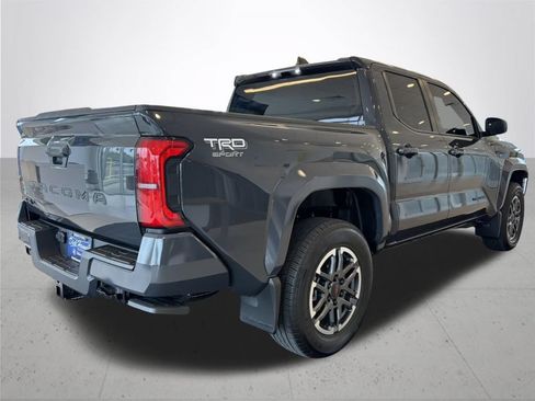 Used 2026 Toyota Tacoma TRD Sport AWD/4WD image 7