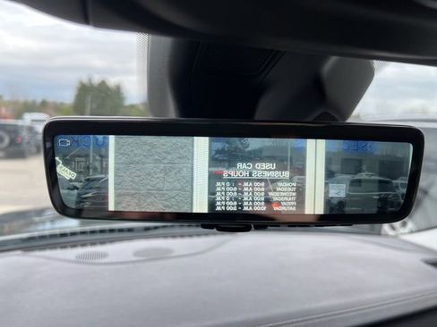 Used 2023 Jeep Grand Cherokee L Limited w/ Luxury Tech Group II AWD/4WD image 33