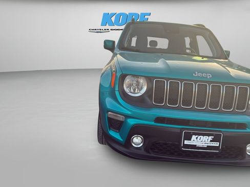 Used 2021 Jeep Renegade Latitude w/ Convenience Group image 2