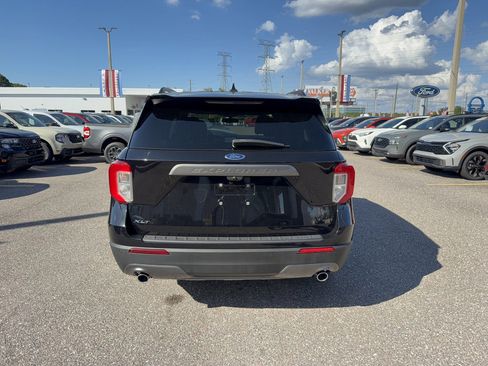 Certified 2023 Ford Explorer XLT w/ Equipment Group 202A image 6