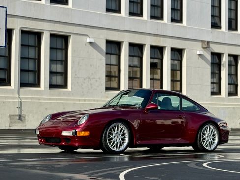 Used 1998 Porsche 911 Carrera S image 2