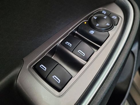 Used 2020 Chevrolet Malibu LT FWD image 27