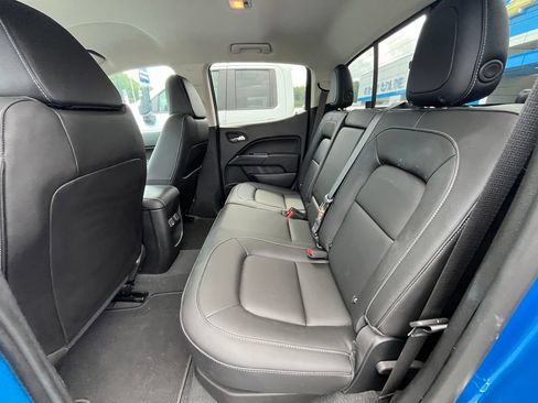 Used 2022 Chevrolet Colorado LT w/ Luxury Package AWD/4WD image 11
