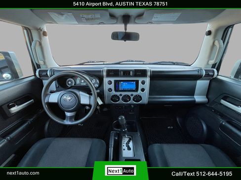 Used 2008 Toyota FJ Cruiser 2WD image 17