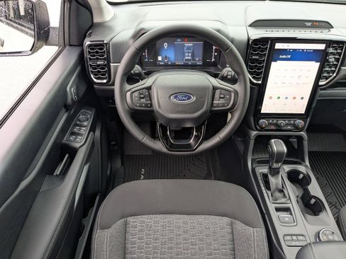 New 2025 Ford Ranger XLT image 15
