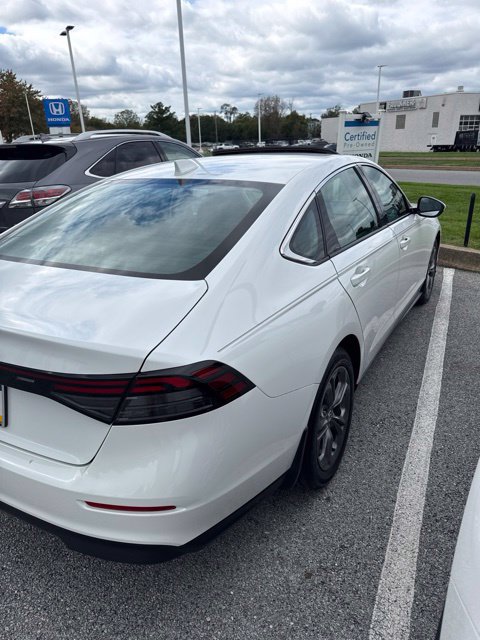 Used 2024 Honda Accord EX image 11
