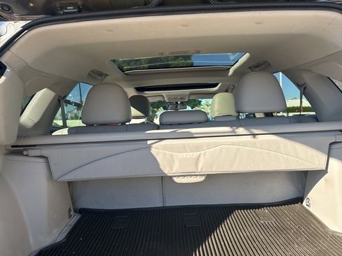 Used 2010 Toyota Venza AWD image 45