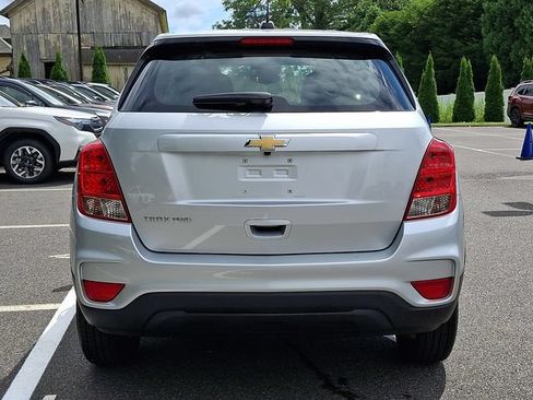 Used 2018 Chevrolet Trax LS AWD/4WD image 5