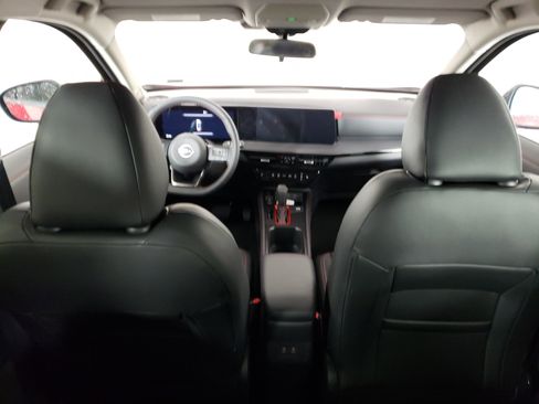 New 2026 Nissan Kicks SR w/ Cold Weather Package image 15