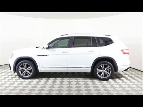 Used 2019 Volkswagen Atlas SE FWD image 3