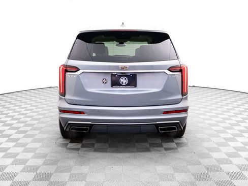 Certified 2023 Cadillac XT6 Premium Luxury image 7