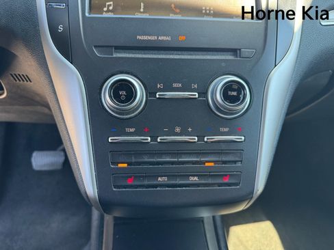 Used 2016 Lincoln MKC Premiere FWD image 24