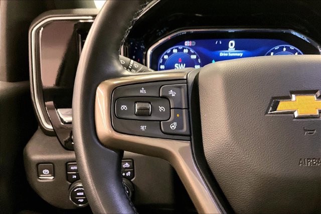 Used 2024 Chevrolet Silverado 2500 High Country w/ Technology Package AWD/4WD image 25