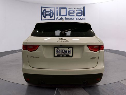 Used 2019 Jaguar F-PACE Premium AWD/4WD image 4