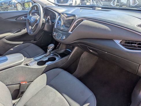 Used 2023 Chevrolet Malibu LT image 29