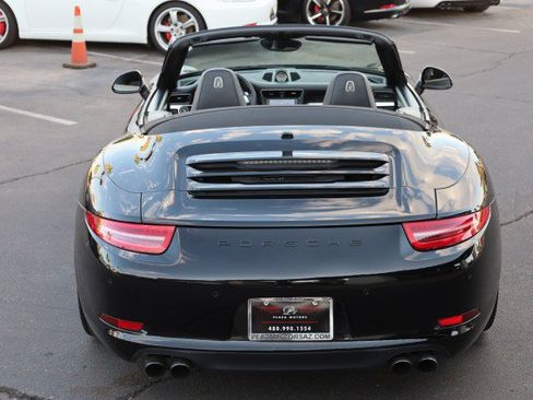 Used 2014 Porsche 911 Carrera S RWD image 15