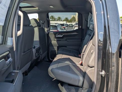 New 2026 Chevrolet Silverado 1500 RST w/ Redline Edition AWD/4WD image 6