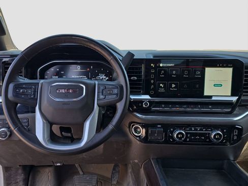 Used 2025 GMC Sierra 2500 SLT w/ SLT Premium Package AWD/4WD image 12