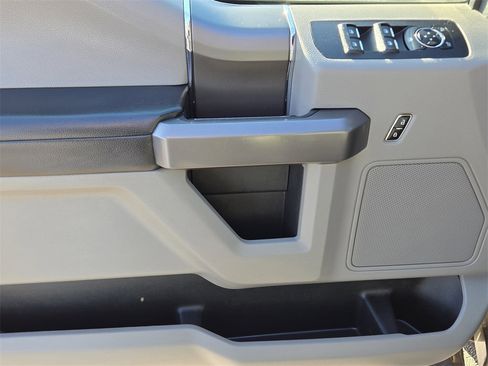 Used 2020 Ford F150 XLT w/ Equipment Group 302A Luxury image 25