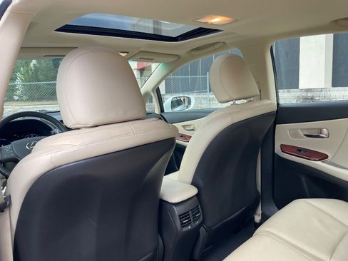 Used 2010 Lexus HS 250h image 30