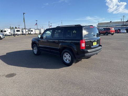 Used 2016 Jeep Patriot Sport w/ Power Value Group image 5