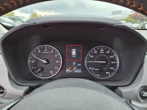 Used 2025 Subaru Crosstrek 2.5i Limited w/ Crosstrek Mirror Package image 13