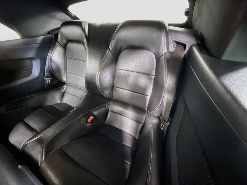 Used 2018 Ford Mustang Premium RWD image 24