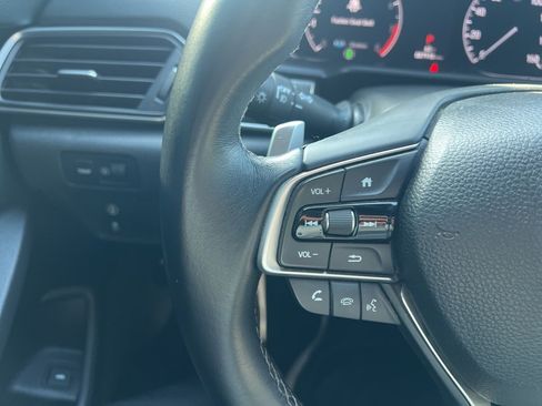 Used 2019 Honda Accord Sport image 16