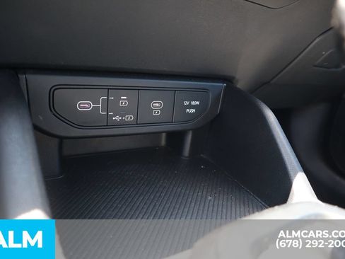 Used 2025 Kia K4 FWD image 31
