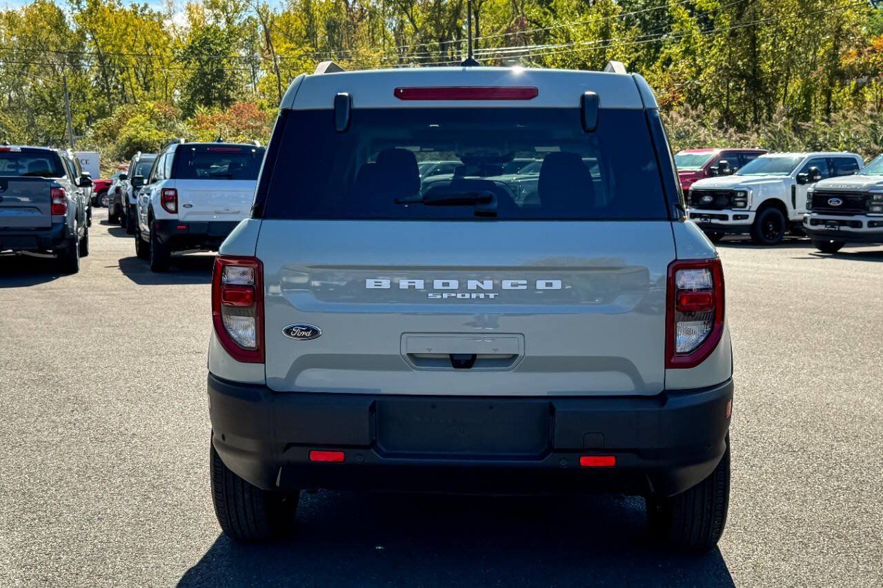 Used 2024 Ford Bronco Sport Big Bend w/ Convenience Package AWD/4WD image 4