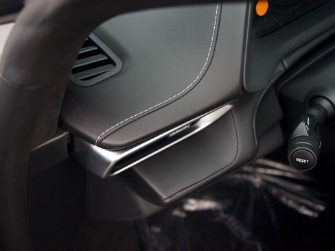 Used 2025 Lotus Emira image 16