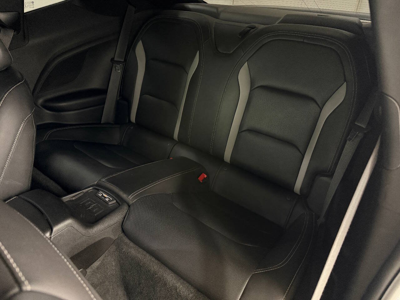 Used 2022 Chevrolet Camaro SS RWD image 37