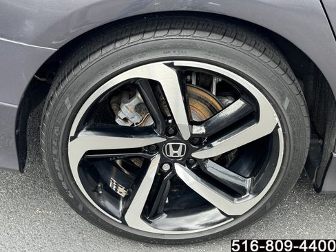 Used 2018 Honda Accord Sport image 12