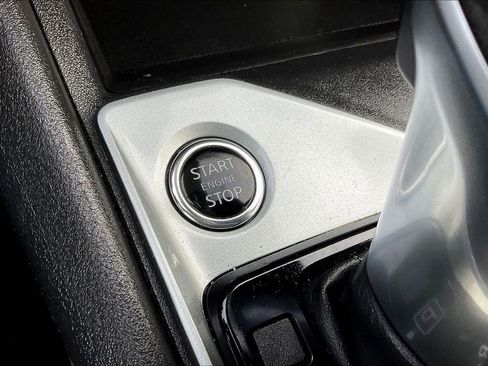 Used 2025 Nissan Altima 2.5 SV image 15