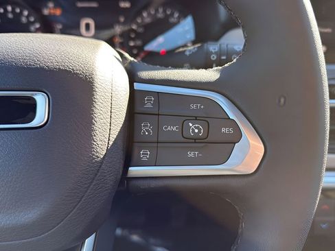 New 2026 Jeep Compass Limited image 33