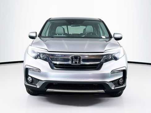 Used 2021 Honda Pilot EX image 2